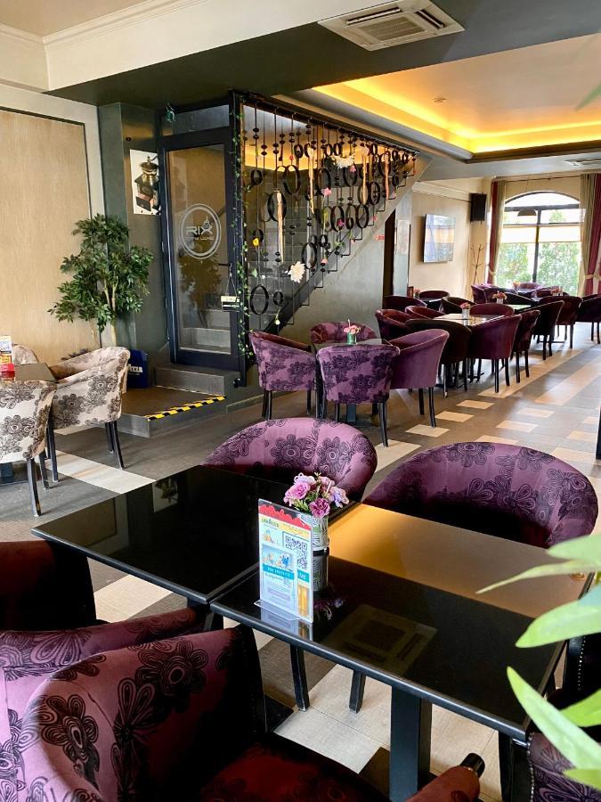 Pensiunea Rix Rooms Focşani Екстериор снимка