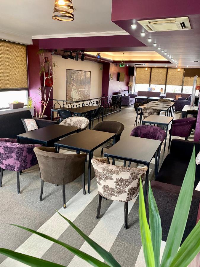 Pensiunea Rix Rooms Focşani Екстериор снимка