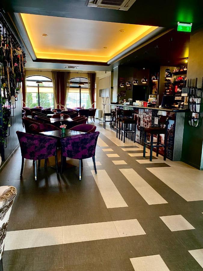 Pensiunea Rix Rooms Focşani Екстериор снимка